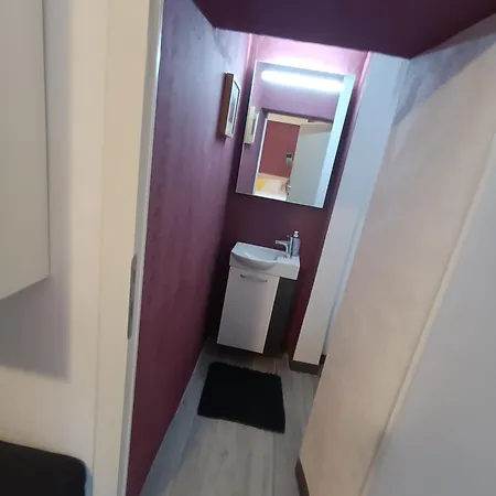 Lägenhet La Petite Maison Soleil Biella
